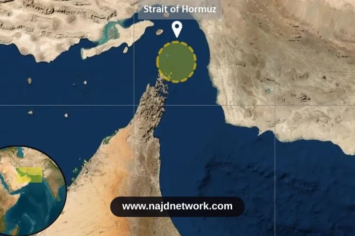 مقذوفات تصيب 3 سفن أثناء عبورها هرمز